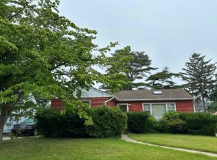529 Liberty St, Uniondale, NY