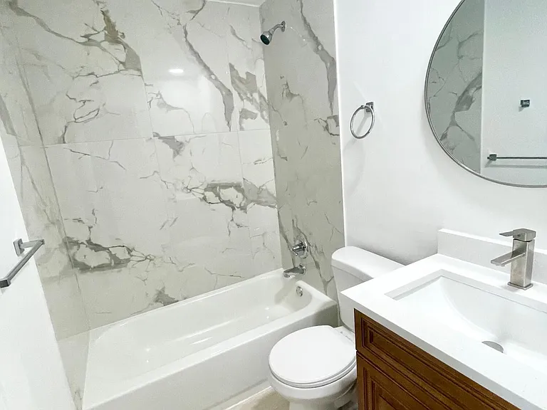 6606 NW 95th Ave — Photo 15