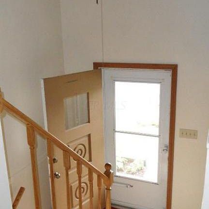 3rd image of 297 Fairdale Ave