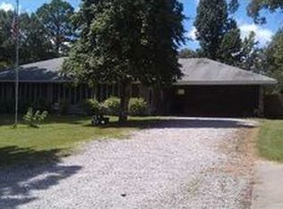 979 Dyson Creek Rd, Pollock, LA 71467