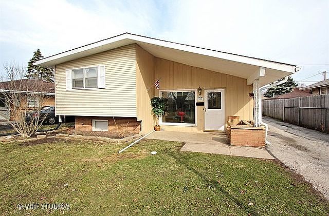 1st image of 2329 Linden Ave