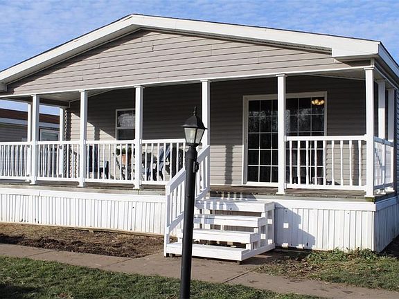 2nd image of 5994 Redwood Ln