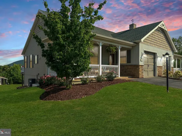 413 Homestead Ln, Boalsburg, PA 16827