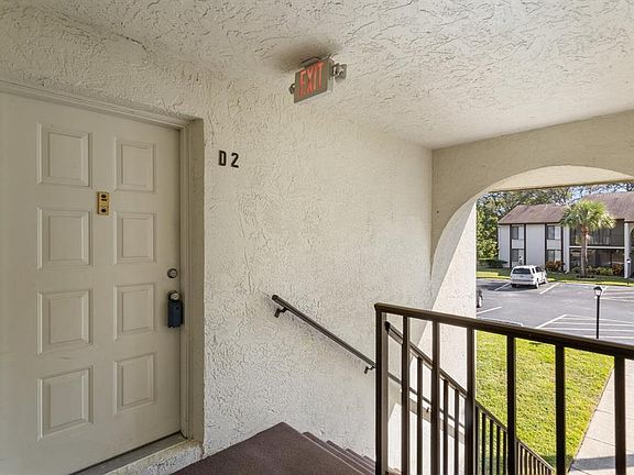 3rd image of 2522 Pine Ridge Way S #D2