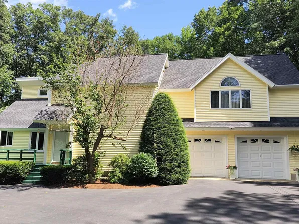 25 Chagnon Lane, Hudson, NH 03051