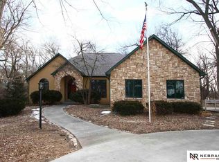 2650 W Cardwell Rd, Lincoln, NE 68523