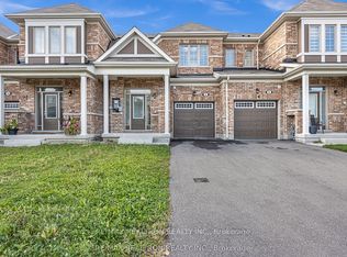 8 Emily St, Brampton, ON L7A5E5