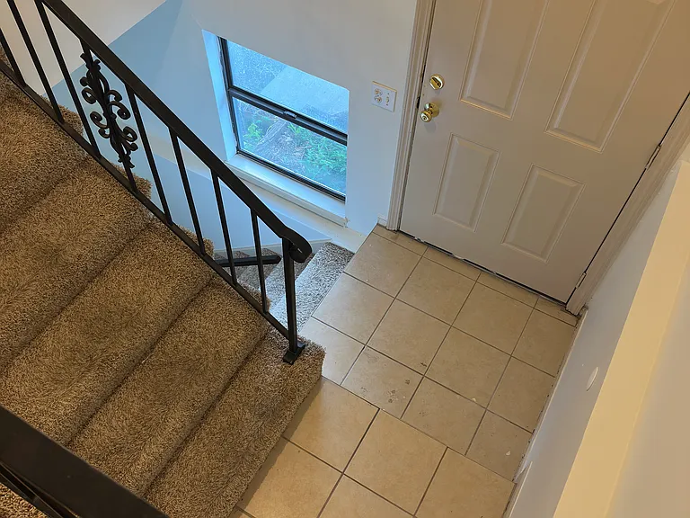 410 NE 81st St #410 — Photo 9