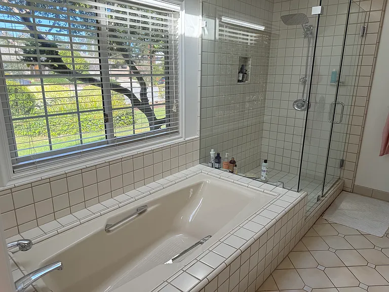 541 Cecelia Ct — Photo 26