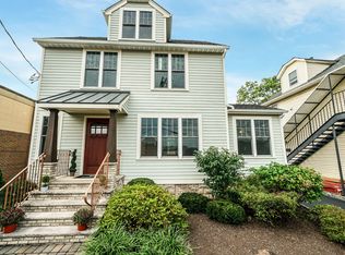 40 Farley Pl, Short Hills, NJ 07078