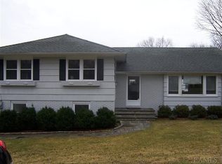 109 Donnybrook Rd, Scarsdale, NY 10583