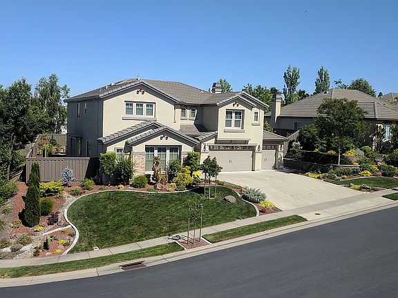 3rd image of 3138 Jenna Ct