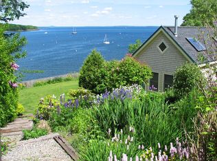 26 Bayview St, Belfast, ME 04915