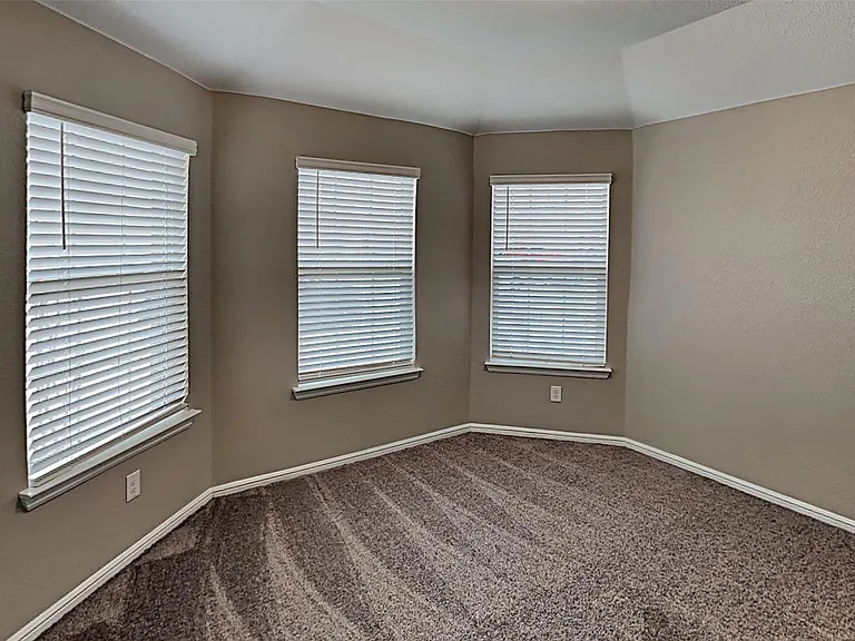 8304 Burma Dr — Photo 9