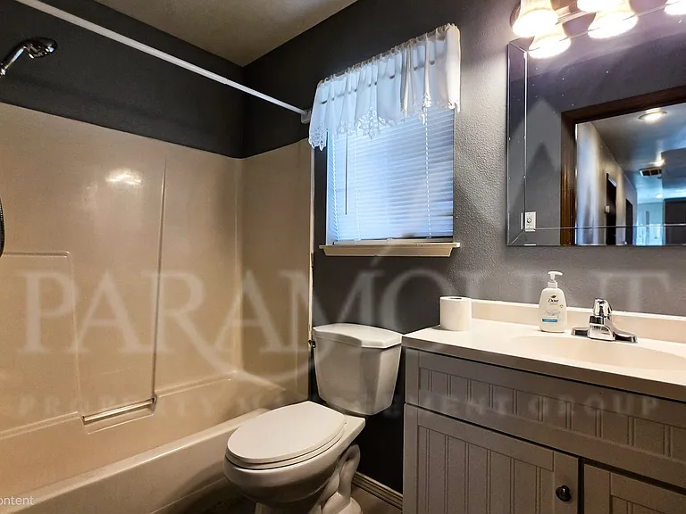 515 Forest Park St — Photo 10