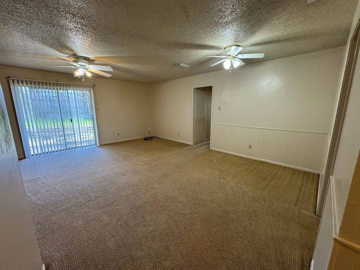 3-Bedroom House for Rent in Copperas Cove - *Save $145/Month!* — Photo 3