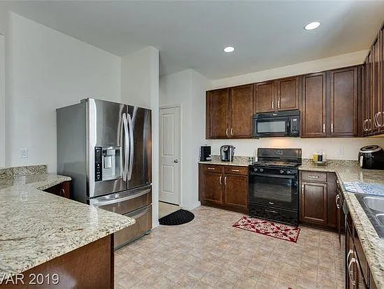 3775 Catamount Creek Ave — Photo 10