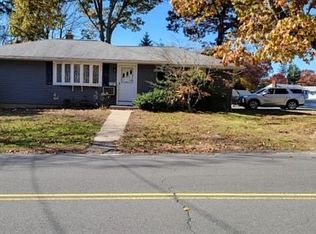 121 Beth Ln, Waterbury, CT 06705