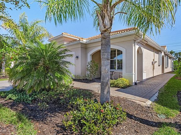2nd image of 10474 Prato Dr