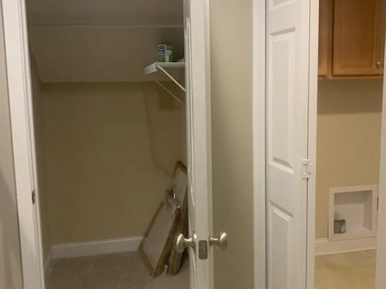 670 Amberdale West Cir — Photo 9