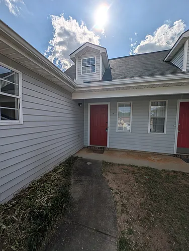 408 S Woodburn Dr Photo 1