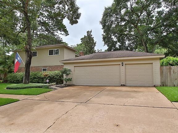 2nd image of 15131 Stillcreek Dr