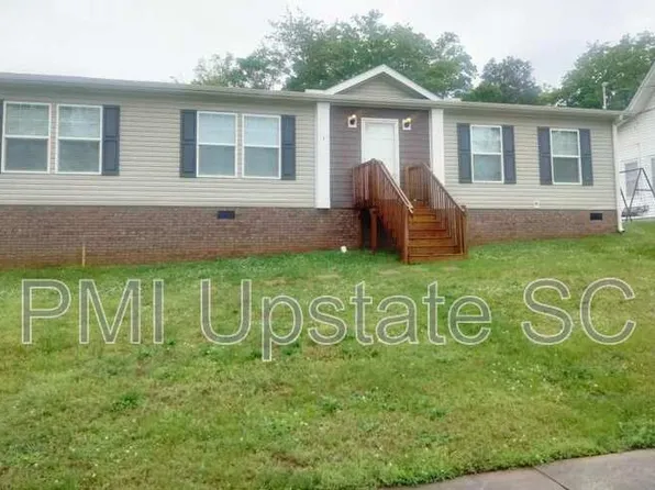 5 Charles St, Greenville, SC 29611