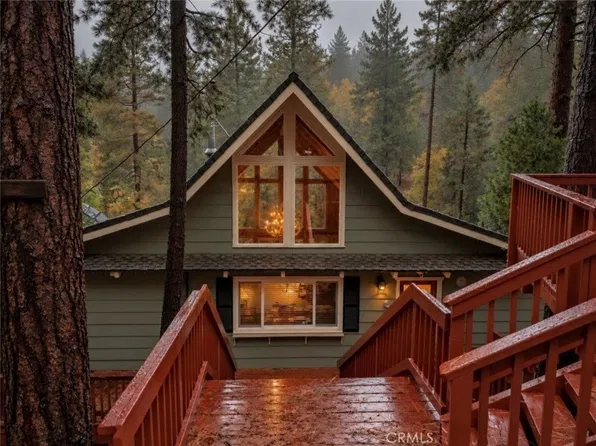 26974 Tunnel Dr, Lake Arrowhead, CA 92352