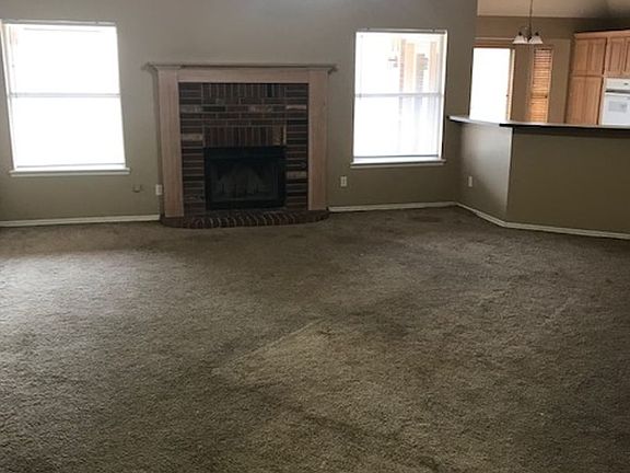 2nd image of 1416 Jami Dr
