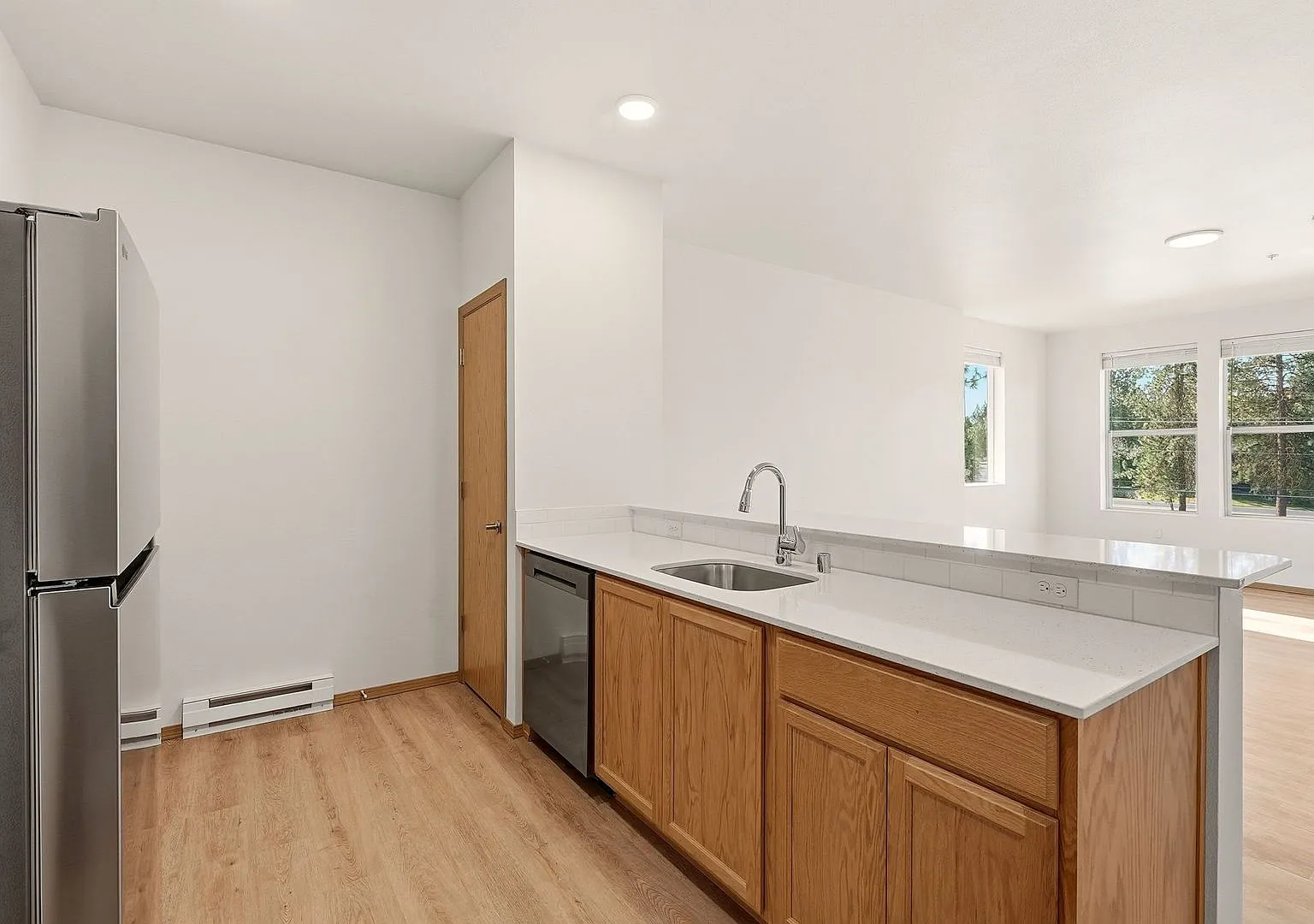 Canter Court — Photo 4