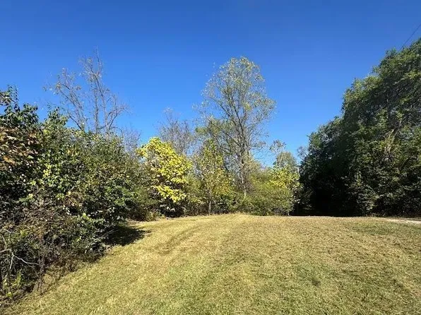 505 N Center St, Eaton, IN 47338