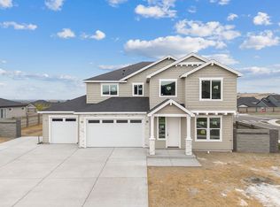 612 Constance Ave, West Richland, WA
