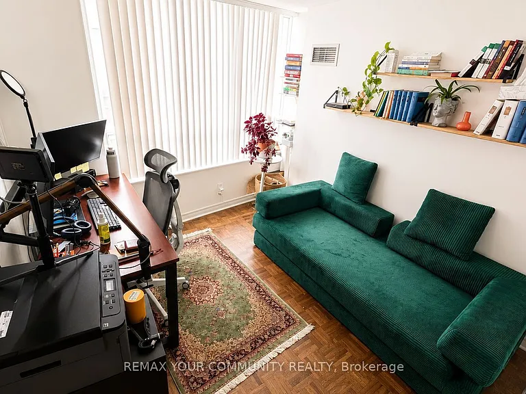 23 Hollywood Ave #3310 — Photo 8