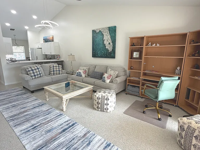 186 Pebble Shores Dr #204 — Photo 24