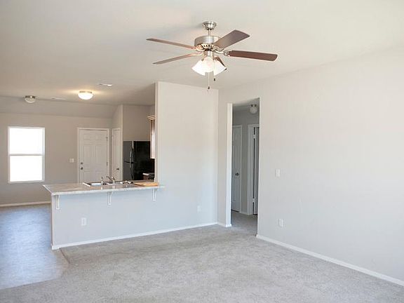 5th image of 2401 Double Bogey Ln