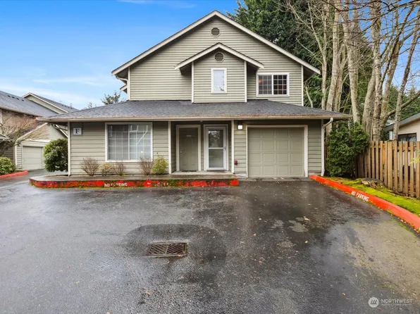 9825 18th Avenue W #F1, Everett, WA 98204