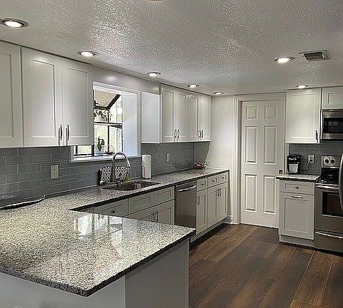 2nd image of 2610 Nela Ave