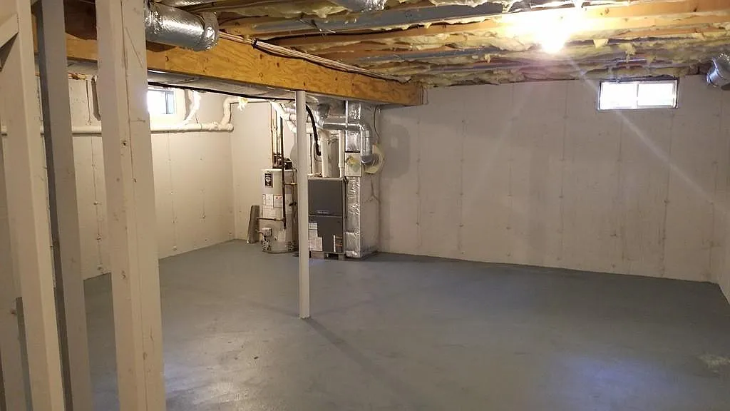 75 Bartlett Ave — Photo 3