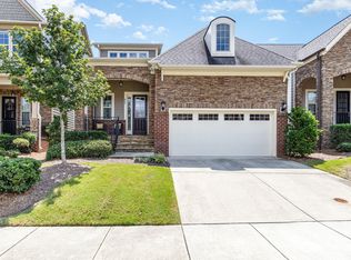 957 Regency Cottage Pl, Cary, NC 27518