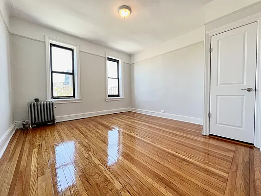 Rented by Zjama Realty Corp | media 5