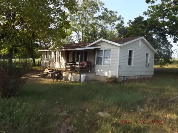202 Jenkins Rd, Elkhart, TX 75839