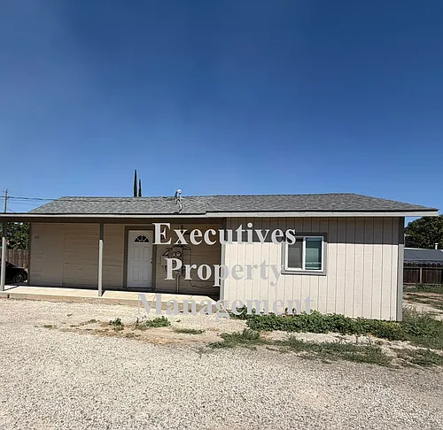 1690 E Stretch Rd Photo 1
