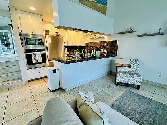 3rd image of 249 N Granados Ave