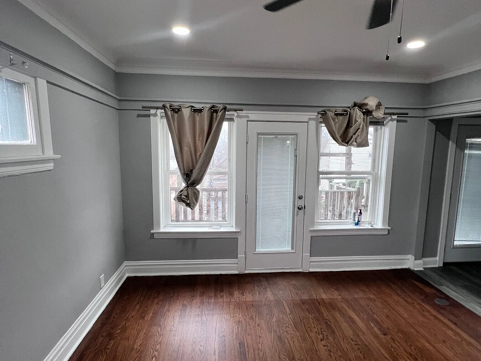 3 bed, 1450 sqft, $2,900 — Photo 4