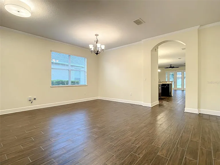 636 Spring Oak Cir — Photo 12