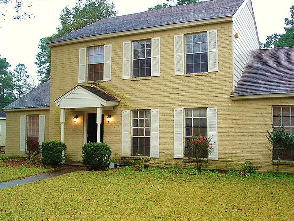 1st image of 15115 Parkville Dr