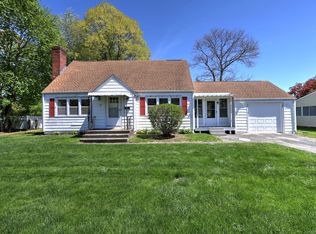 64 Flint St, Trumbull, CT 06611
