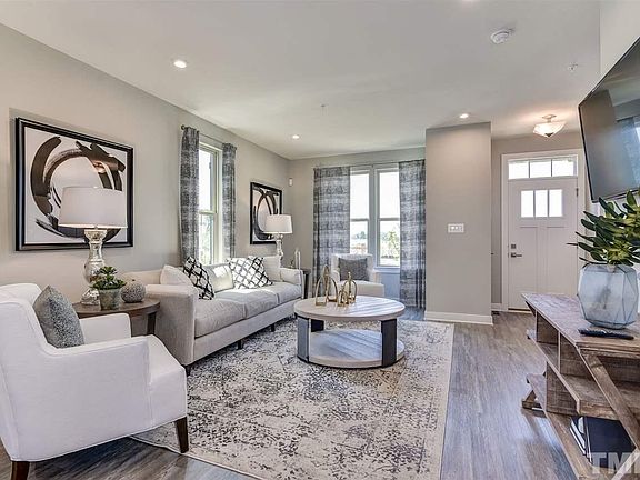 2nd image of 465 Brier Summit Pl #1182-A