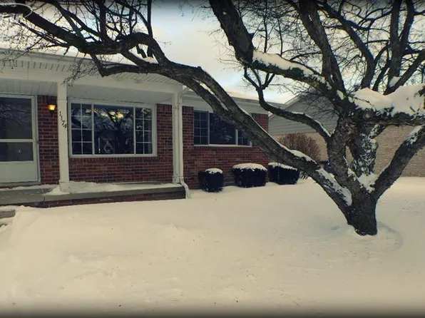 1174 Normandy Terrace Dr, Flint, MI 48532