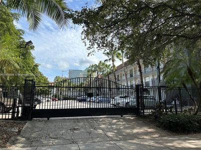 (Undisclosed Address), Miami, FL, 33133